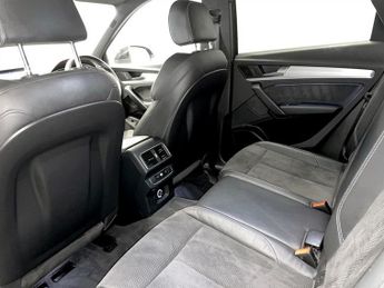 AUDI Q5 2.0 TDI 40 S line SUV 5dr Diesel S Tronic quattro Euro 6 (s/s) (
