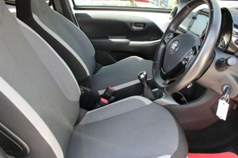 TOYOTA AYGO 1.0 VVT-i x-trend Hatchback 5dr Petrol Manual Euro 6 (s/s) (71 p