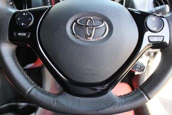TOYOTA AYGO 1.0 VVT-i x-trend Hatchback 5dr Petrol Manual Euro 6 (s/s) (71 p