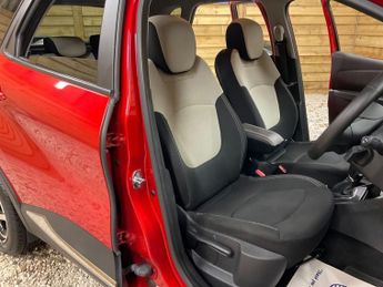 RENAULT CAPTUR 1.3 TCe ENERGY Iconic SUV 5dr Petrol EDC Euro 6 (s/s) (150 ps)