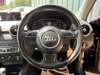 AUDI A1 1.0 TFSI Sport Sportback 5dr Petrol S Tronic Euro 6 (s/s) (95 ps