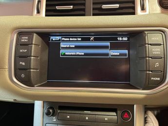 LAND ROVER RANGE ROVER EVOQUE 2.2 SD4 Pure SUV 5dr Diesel Auto 4WD Euro 5 (s/s) (190 ps)