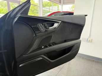 AUDI A7 3.0 TDI V6 Black Edition Sportback 5dr Diesel S Tronic quattro E