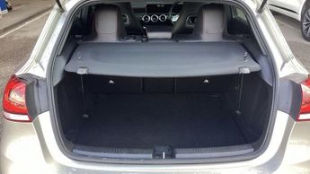 MERCEDES-BENZ A-CLASS 1.5 A180d AMG Line (Executive) Hatchback 5dr Diesel 7G-DCT Euro 