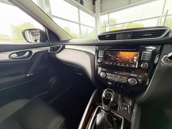 NISSAN QASHQAI 1.5 dCi Tekna SUV 5dr Diesel DCT Auto Euro 6 (s/s) (115 ps) F/S/