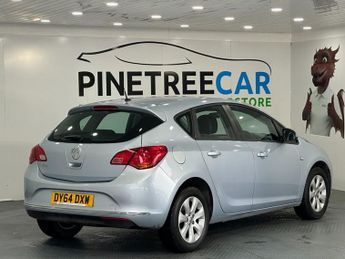 VAUXHALL ASTRA 1.4 16v Design Hatchback 5dr Petrol Manual Euro 5 (100 ps)