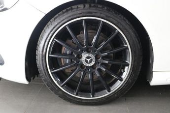 MERCEDES-BENZ A-CLASS 2.1 A200d AMG Line (Premium) Hatchback 5dr Diesel 7G-DCT Euro 6 