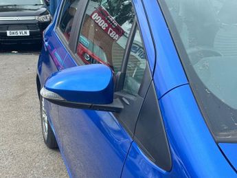 TOYOTA YARIS 1.5 VVT-i Icon Tech Hatchback 5dr Petrol Manual Euro 6 (111 ps)