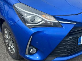 TOYOTA YARIS 1.5 VVT-i Icon Tech Hatchback 5dr Petrol Manual Euro 6 (111 ps)