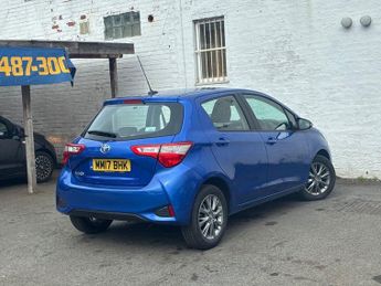 TOYOTA YARIS 1.5 VVT-i Icon Tech Hatchback 5dr Petrol Manual Euro 6 (111 ps)