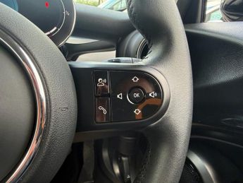 MINI HATCH 1.5 Cooper Classic Hatchback 3dr Petrol Steptronic Euro 6 (s/s) 