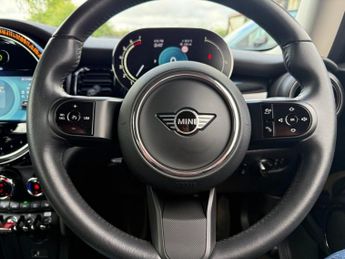 MINI HATCH 1.5 Cooper Classic Hatchback 3dr Petrol Steptronic Euro 6 (s/s) 
