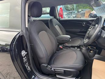 MINI HATCH 1.5 Cooper Classic Hatchback 3dr Petrol Steptronic Euro 6 (s/s) 