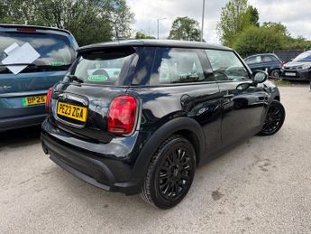 MINI HATCH 1.5 Cooper Classic Hatchback 3dr Petrol Steptronic Euro 6 (s/s) 