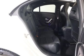 MERCEDES-BENZ CLA 1.3 CLA180 AMG Line (Premium Plus 2) Coupe 7G-DCT Euro 6 (s/s) 4