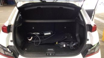 HYUNDAI KONA 64kWh Premium SUV 5dr Electric Auto (10.5kW Charger) (204 ps)
