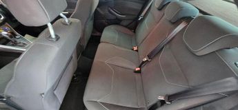 FORD FOCUS 1.6 Zetec Hatchback 5dr Petrol Powershift Euro 6 (125 ps)