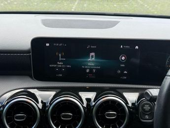 MERCEDES-BENZ A-CLASS 1.3 A180 Sport (Executive) Hatchback 5dr Petrol 7G-DCT Euro 6 (s