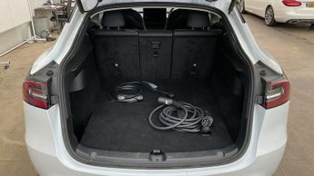 TESLA MODEL Y SUV 5dr Electric Auto RWD (346 ps)