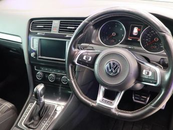 VOLKSWAGEN GOLF 2.0 TDI BlueMotion Tech GTD Hatchback 5dr Diesel DSG Euro 6 (s/s