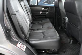 LAND ROVER DISCOVERY 4 3.0 SD V6 XS SUV 5dr Diesel Auto 4WD Euro 5 (s/s) (255 bhp)