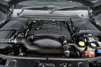 LAND ROVER DISCOVERY 4 3.0 SD V6 XS SUV 5dr Diesel Auto 4WD Euro 5 (s/s) (255 bhp)
