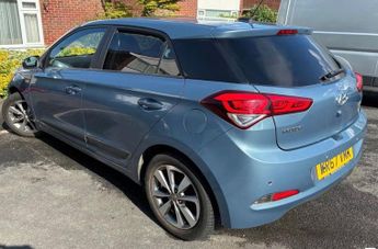 HYUNDAI I20 1.4 Premium Nav Hatchback 5dr Petrol Auto Euro 6 (100 ps)