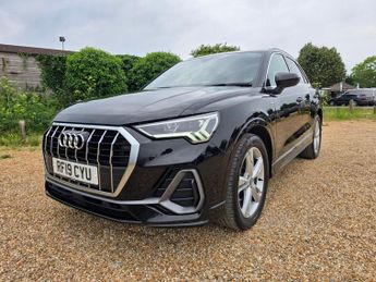 AUDI Q3 1.5 TFSI CoD 35 S line SUV 5dr Petrol S Tronic Euro 6 (s/s) (150