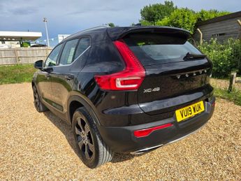 VOLVO XC40 2.0 D3 Inscription SUV 5dr Diesel Auto AWD Euro 6 (s/s) (150 ps)