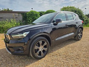 VOLVO XC40 2.0 D3 Inscription SUV 5dr Diesel Auto AWD Euro 6 (s/s) (150 ps)