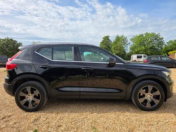 VOLVO XC40 2.0 D3 Inscription SUV 5dr Diesel Auto AWD Euro 6 (s/s) (150 ps)