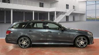MERCEDES-BENZ E-CLASS 2.1 E220 BlueTEC AMG Night Edition Estate 5dr Diesel G-Tronic+ E
