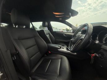 MERCEDES-BENZ E CLASS 2.1 E220 BlueTEC AMG Night Edition Estate 5dr Diesel G-Tronic+ E