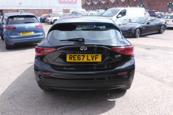 INFINITI Q30 1.5d SE Hatchback 5dr Diesel Manual Euro 6 (s/s) (109 ps)