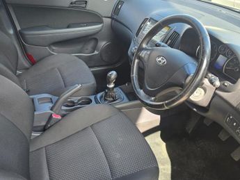 HYUNDAI I30 1.4 Comfort Hatchback 5dr Petrol Manual Euro 5 (108 bhp)