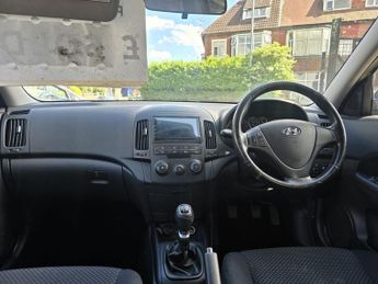 HYUNDAI I30 1.4 Comfort Hatchback 5dr Petrol Manual Euro 5 (108 bhp)