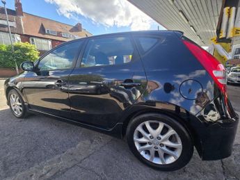 HYUNDAI I30 1.4 Comfort Hatchback 5dr Petrol Manual Euro 5 (108 bhp)