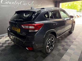 SUBARU XV 2.0 i e-Boxer SE Premium SUV 5dr Petrol Hybrid Lineartronic 4WD 