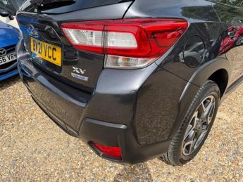 SUBARU XV 2.0 i e-Boxer SE Premium SUV 5dr Petrol Hybrid Lineartronic 4WD 