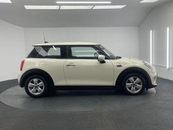 MINI HATCH 1.5 One Classic Hatchback 3dr Petrol Steptronic Euro 6 (s/s) (10