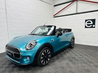 MINI CONVERTIBLE 1.5 Cooper Convertible 2dr Petrol Steptronic Euro 6 (s/s) (136 p