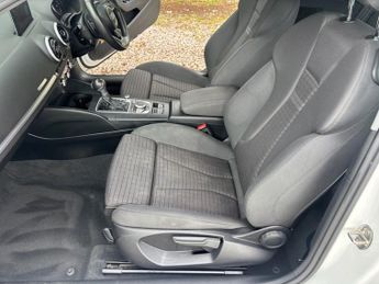 AUDI A3 2.0 TFSI Sport Hatchback 3dr Petrol S Tronic quattro Euro 6 (s/s