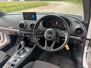AUDI A3 2.0 TFSI Sport Hatchback 3dr Petrol S Tronic quattro Euro 6 (s/s