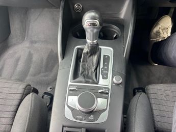 AUDI A3 2.0 TFSI Sport Hatchback 3dr Petrol S Tronic quattro Euro 6 (s/s