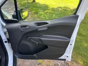 FORD TRANSIT COURIER 1.5 TDCi Panel Van 5dr Diesel Manual L1 Euro 6 (75 ps)