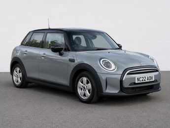 MINI Hatch 1.5 Cooper Classic Hatchback 5dr Petrol Steptronic Euro 6 (s/s) 