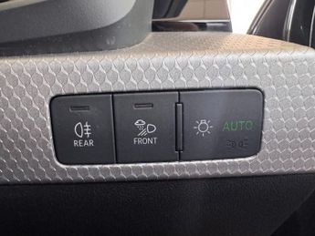 AUDI A1 1.0 TFSI 30 S line Sportback 5dr Petrol S Tronic Euro 6 (s/s) (1