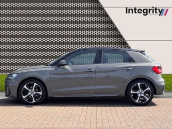 AUDI A1 1.0 TFSI 30 S line Sportback 5dr Petrol S Tronic Euro 6 (s/s) (1