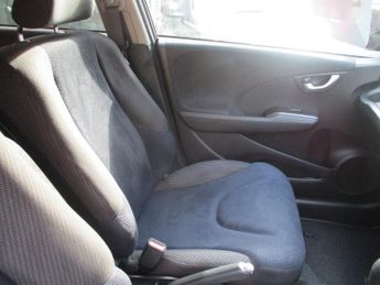 HONDA JAZZ 1.4 i-VTEC EX Hatchback 5dr Petrol CVT Euro 5 (99 ps)