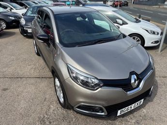 RENAULT CAPTUR 1.5 dCi ENERGY Dynamique Nav SUV 5dr Diesel Auto Euro 6 (s/s) (9
